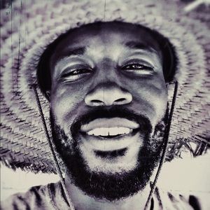 Meet your Posher, Clinton